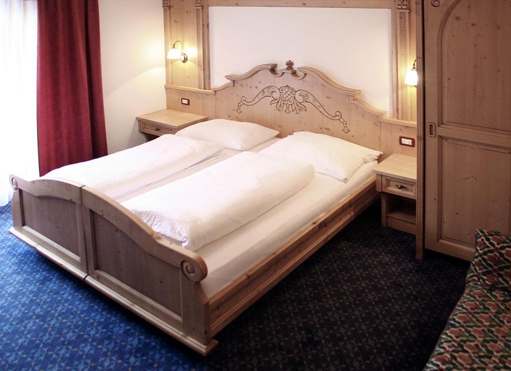 B&B Bracun Corvara Pokoj fotografie